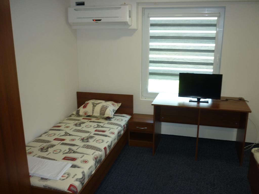 Yalta Guesthouse Ruse Ngoại thất bức ảnh